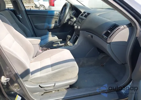 2005 Honda Accord 2.4 Ex from USA, damaged, VIN 1HGCM56725A045043